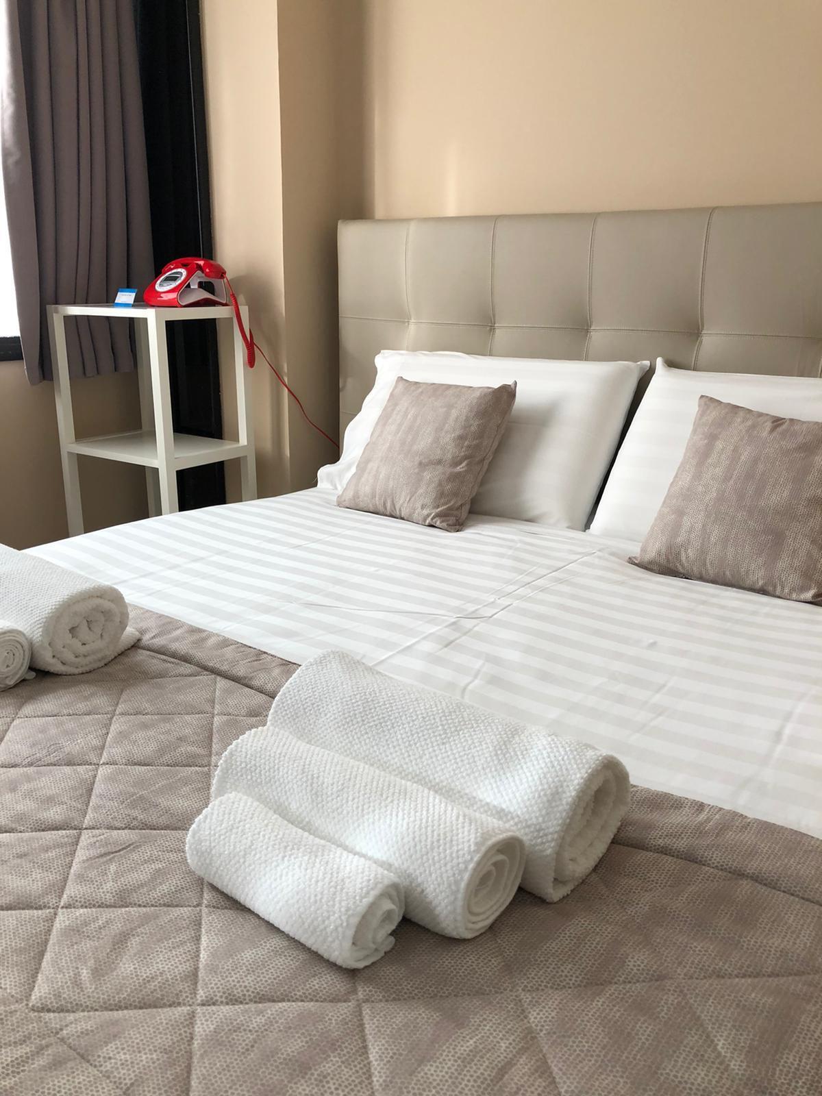 Hotel Valentino Du Parc Turin Bilik gambar